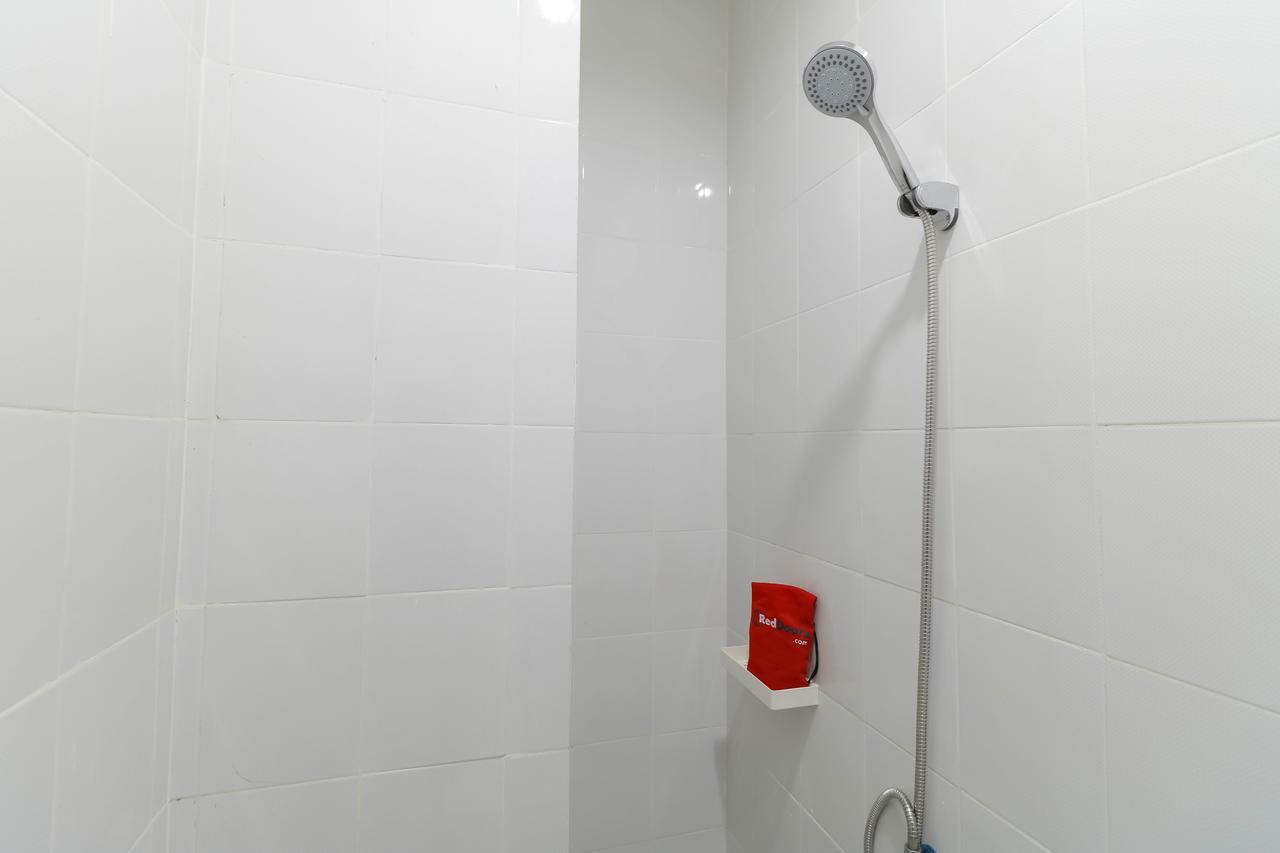 Reddoorz Plus @ Kapuk Business Park Jacarta Exterior foto