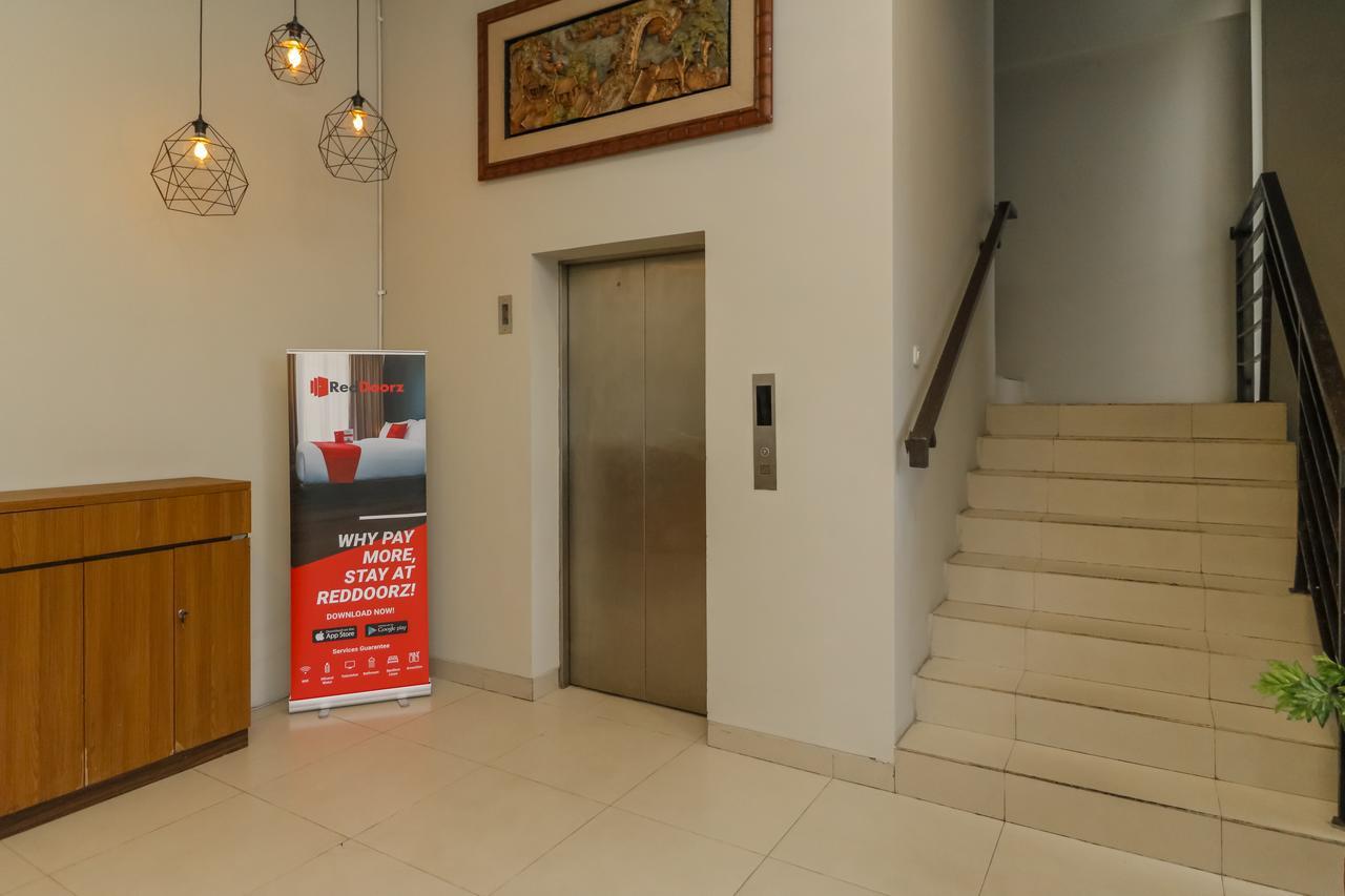 Reddoorz Plus @ Kapuk Business Park Jacarta Exterior foto